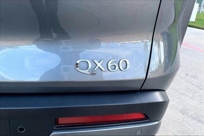 2025 INFINITI QX60 LUXE