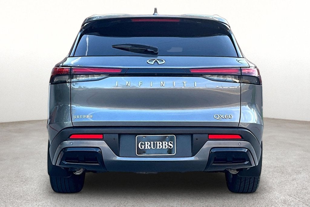 2025 INFINITI QX60 LUXE