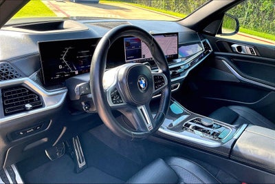 2024 BMW X5 M60i