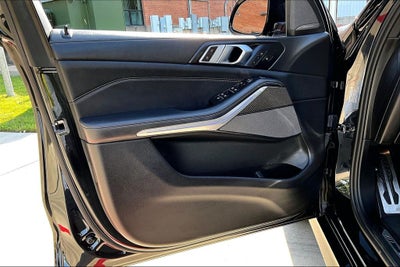2024 BMW X5 M60i