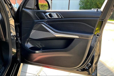2024 BMW X5 M60i