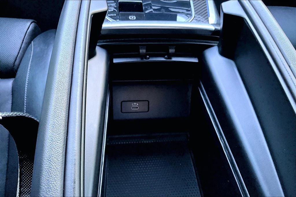 2024 BMW X5 M60i