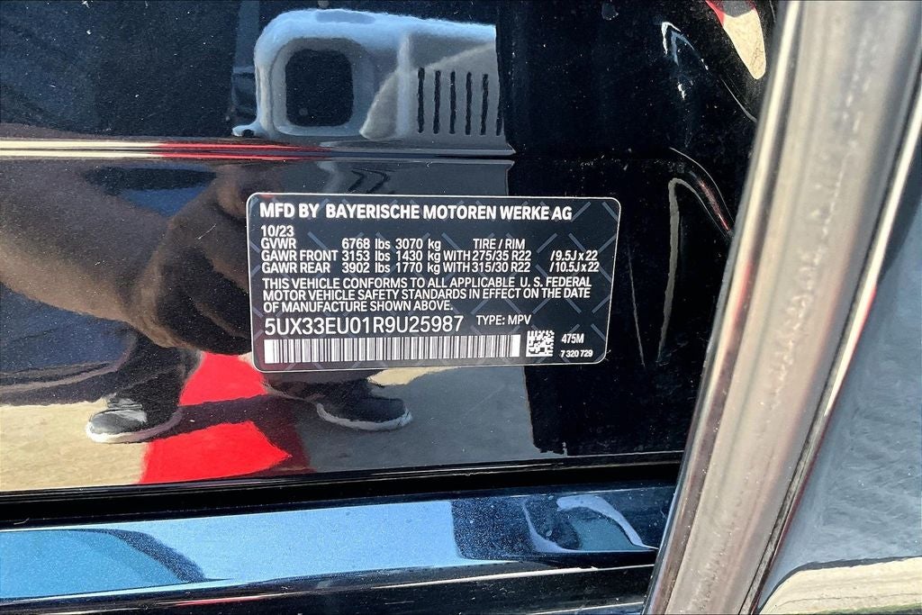 2024 BMW X5 M60i
