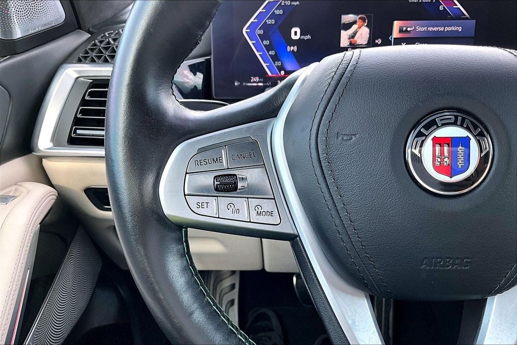2024 BMW X7 ALPINA XB7