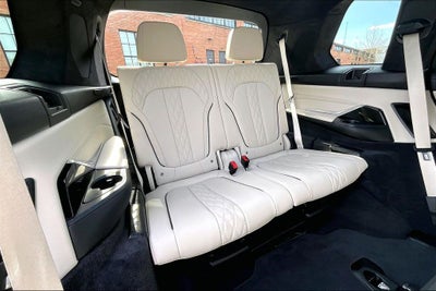 2024 BMW X7 ALPINA XB7