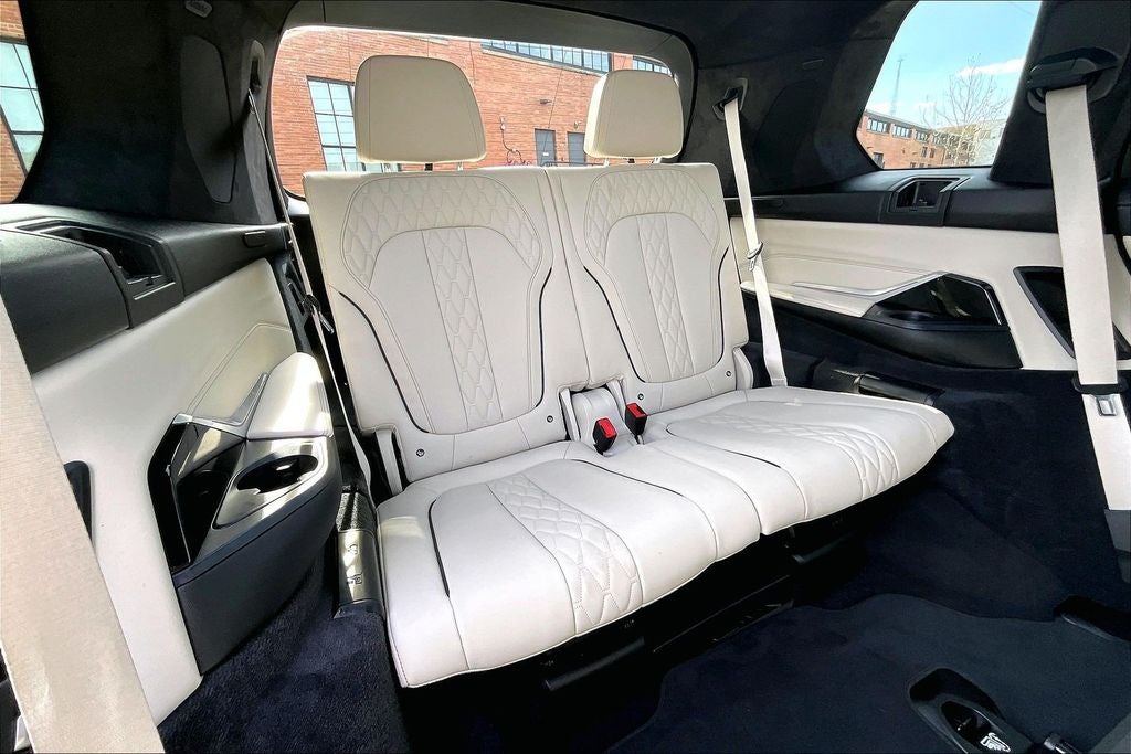 2024 BMW X7 ALPINA XB7