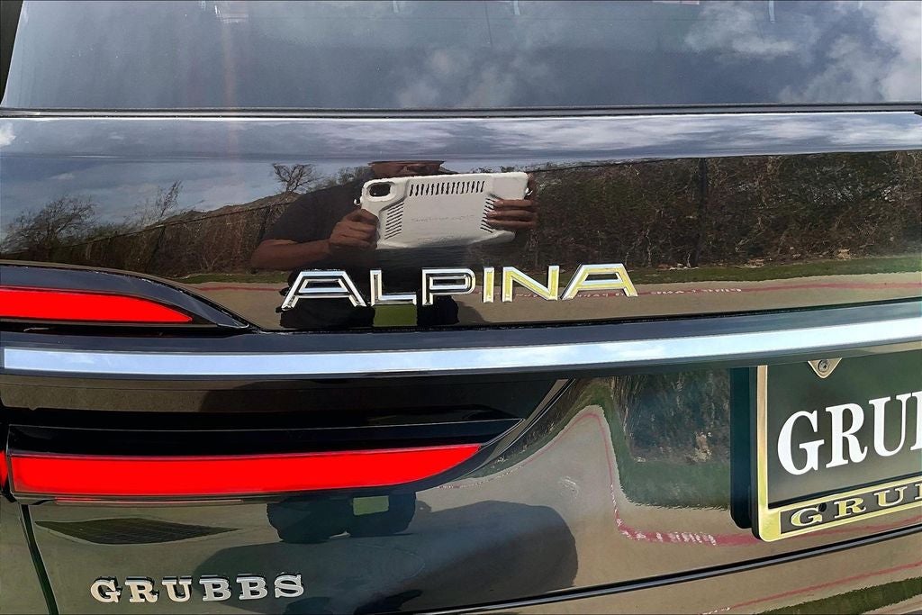 2024 BMW X7 ALPINA XB7