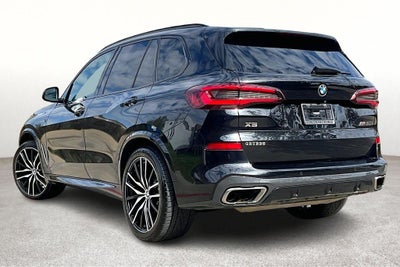 2021 BMW X5 M50i