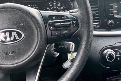 2018 Kia Sorento L