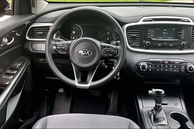 2018 Kia Sorento L