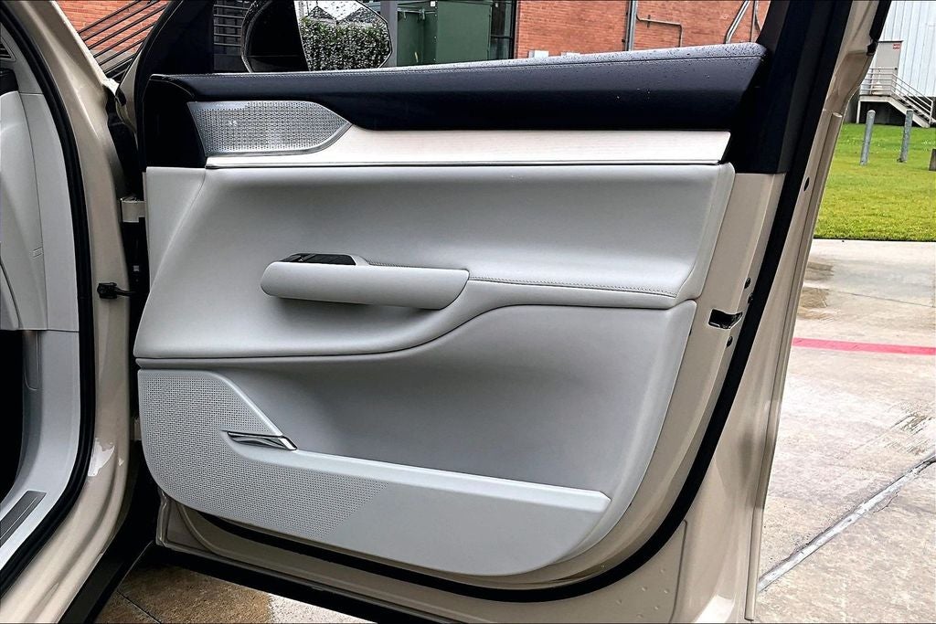 2025 Volvo EX90 Twin Motor Performance Ultra 7-Seater
