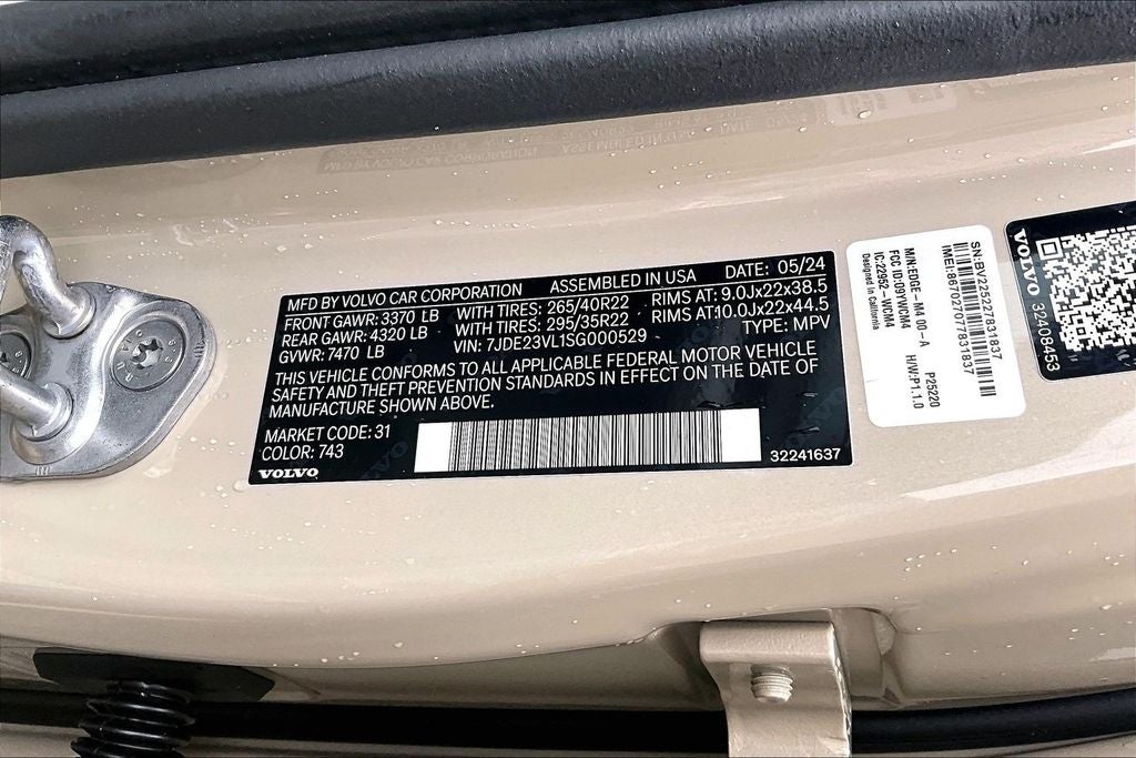 2025 Volvo EX90 Twin Motor Performance Ultra 7-Seater