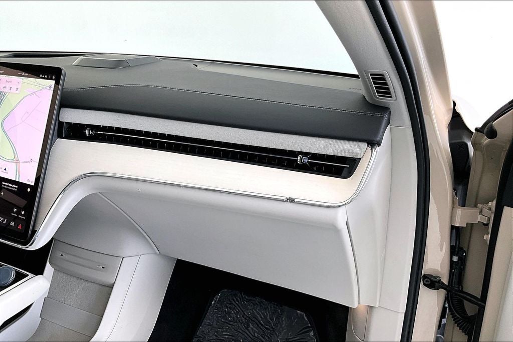 2025 Volvo EX90 Twin Motor Plus 6-Seater