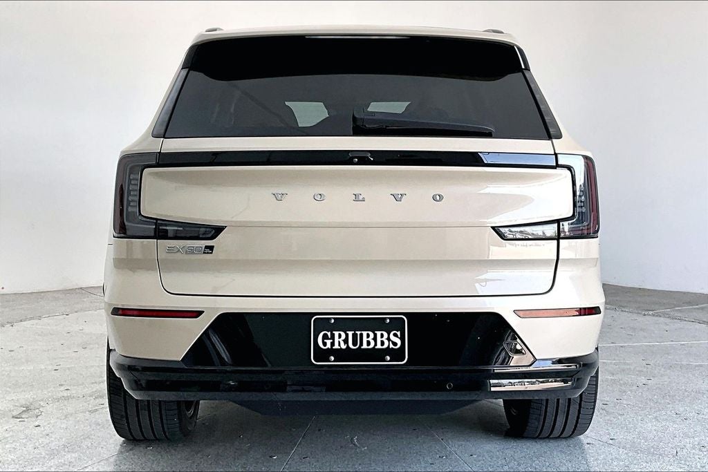 2025 Volvo EX90 Twin Motor Plus 6-Seater