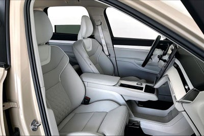 2025 Volvo EX90 Twin Motor Plus 6-Seater