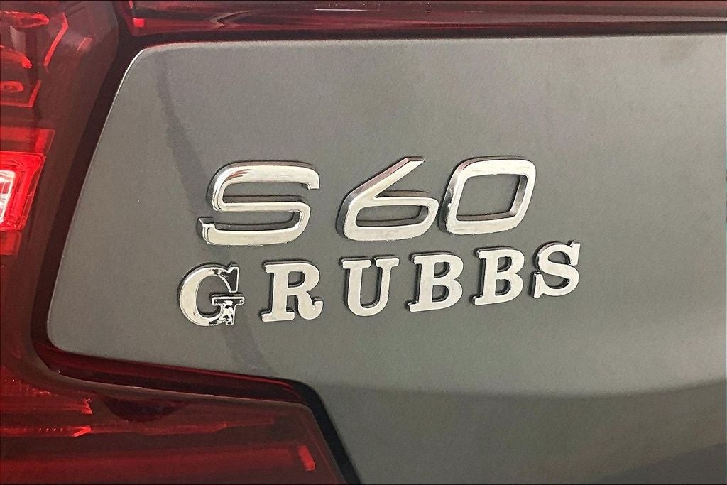 2020 Volvo S60 T5 Momentum
