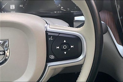 2021 Volvo S60 T5 Momentum