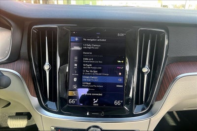 2021 Volvo S60 T5 Momentum