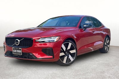 2024 Volvo S60 Recharge Plug-In Hybrid Ultimate