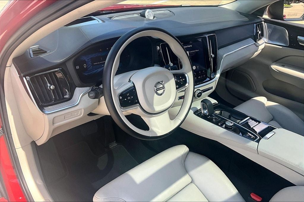 2024 Volvo S60 Recharge Plug-In Hybrid Ultimate