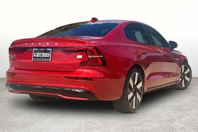 2024 Volvo S60 Recharge Plug-In Hybrid Ultimate