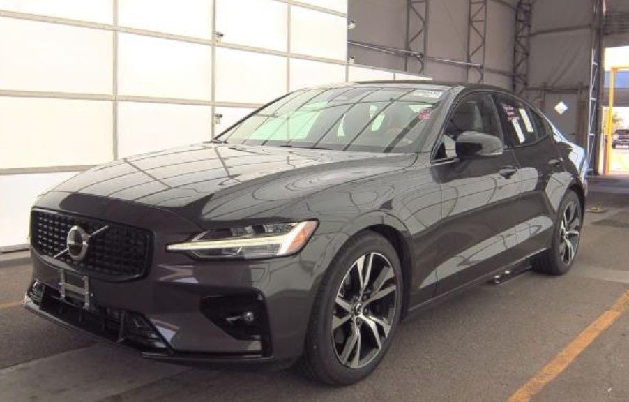 2025 Volvo S60 B5 Core