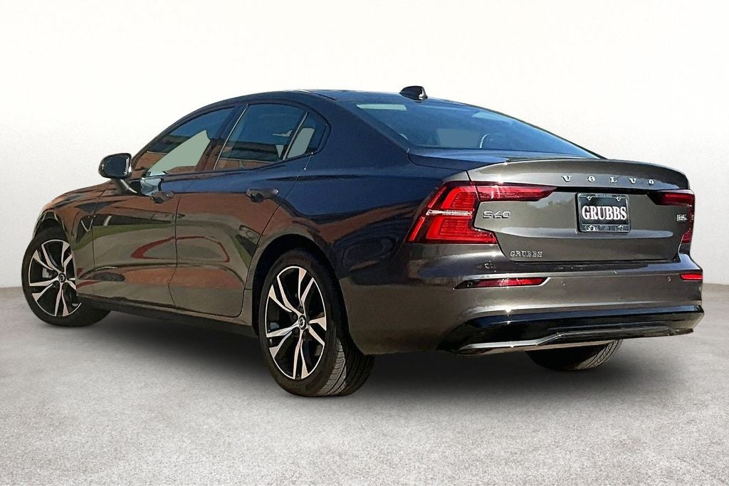 2025 Volvo S60 B5 Core