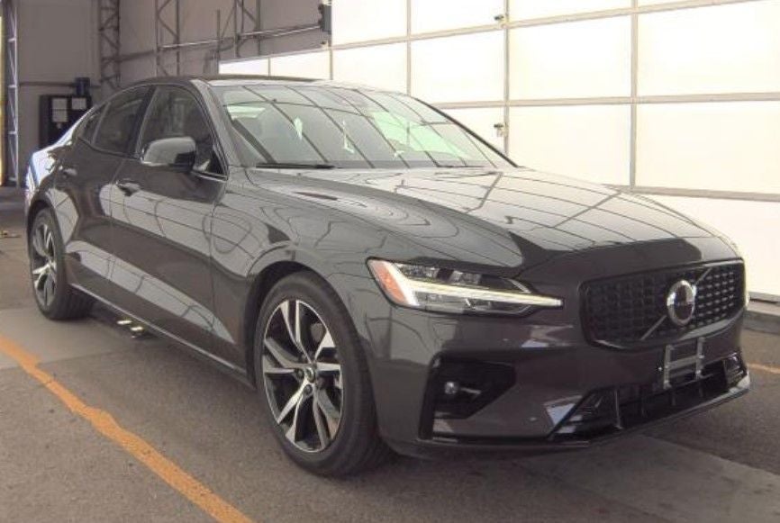 2025 Volvo S60 B5 Core