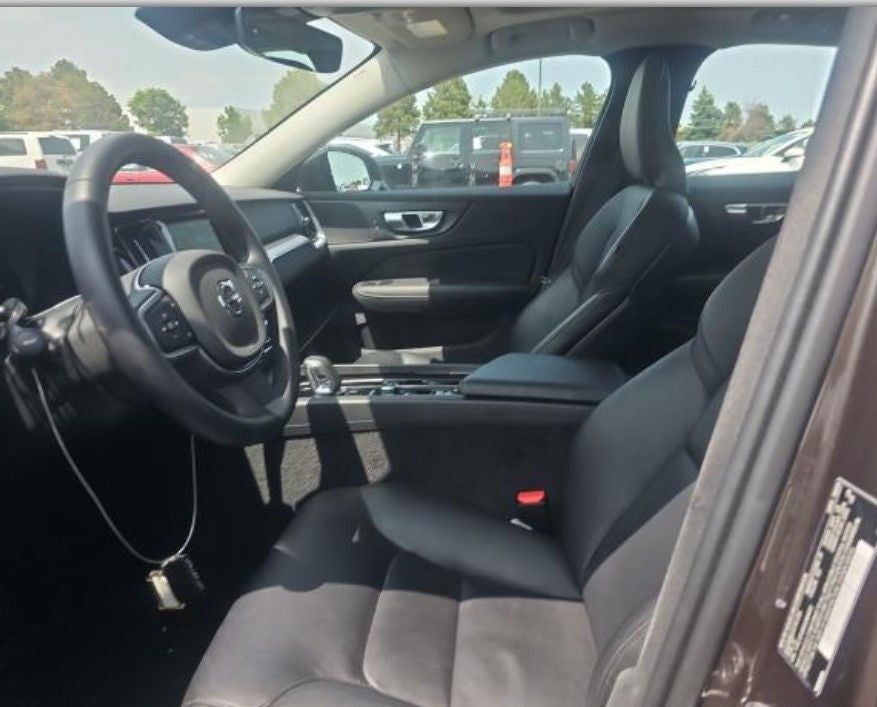 2025 Volvo S60 B5 Core