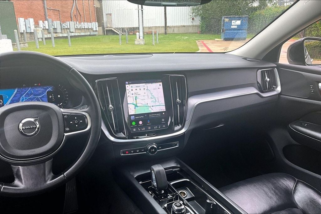 2024 Volvo S60 B5 Core Dark Theme