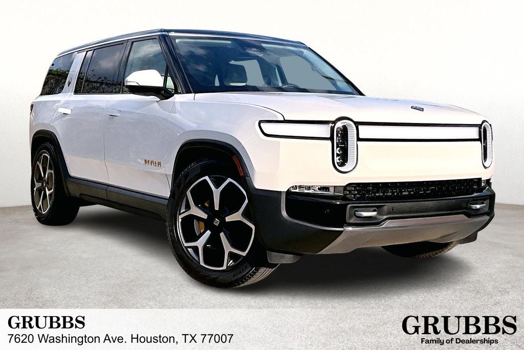 2023 Rivian R1S Adventure