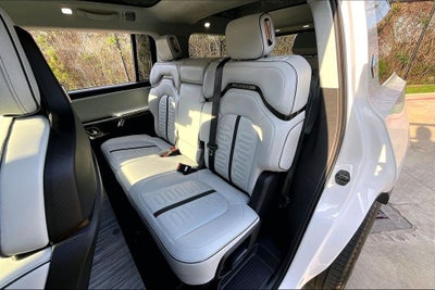 2023 Rivian R1S Adventure