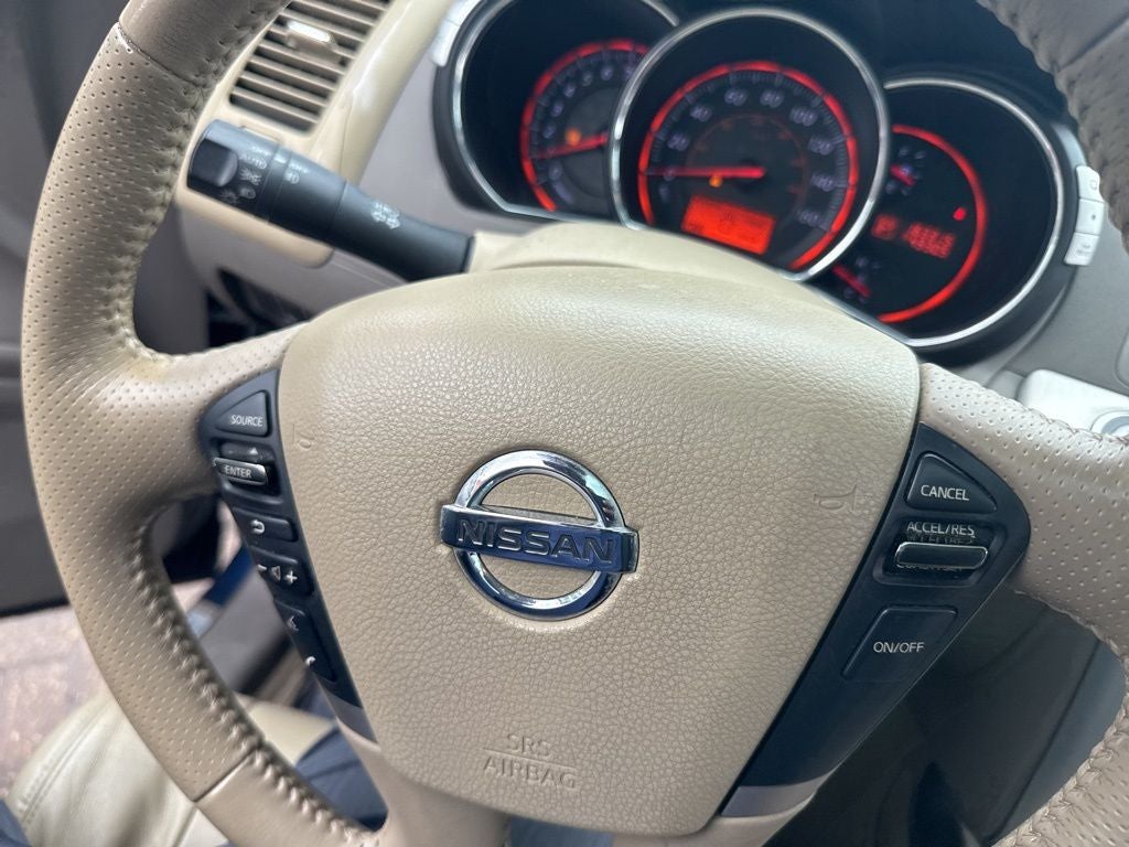 2010 Nissan Murano LE