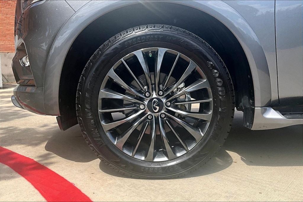 2021 INFINITI QX80 Premium Select