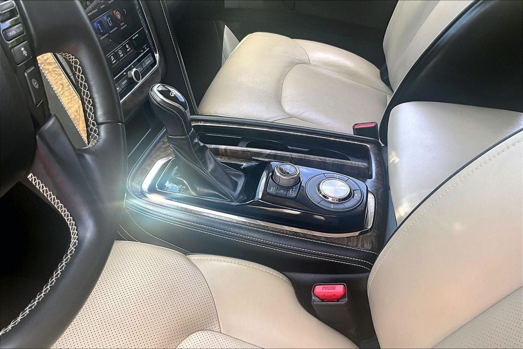 2021 INFINITI QX80 Premium Select