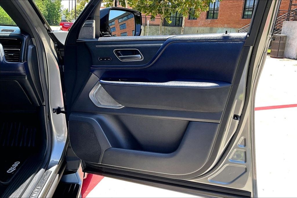 2026 INFINITI QX80 SPORT