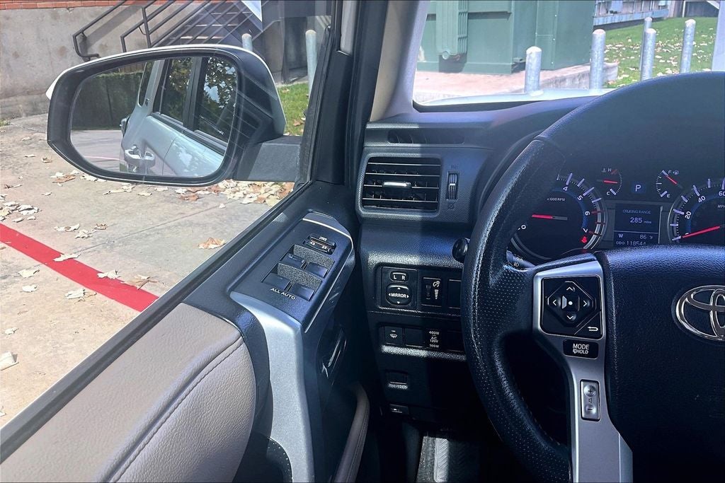 2017 Toyota 4Runner SR5 Premium
