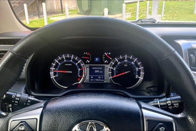 2017 Toyota 4Runner SR5 Premium