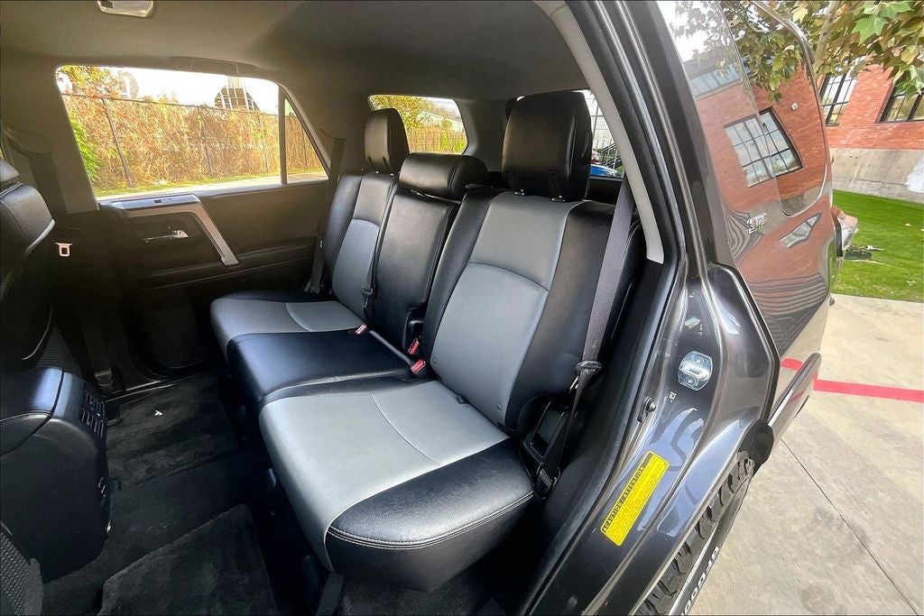 2018 Toyota 4Runner SR5