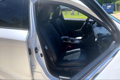 2023 Lexus IS 300