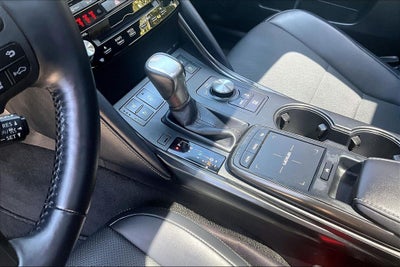2023 Lexus IS 300