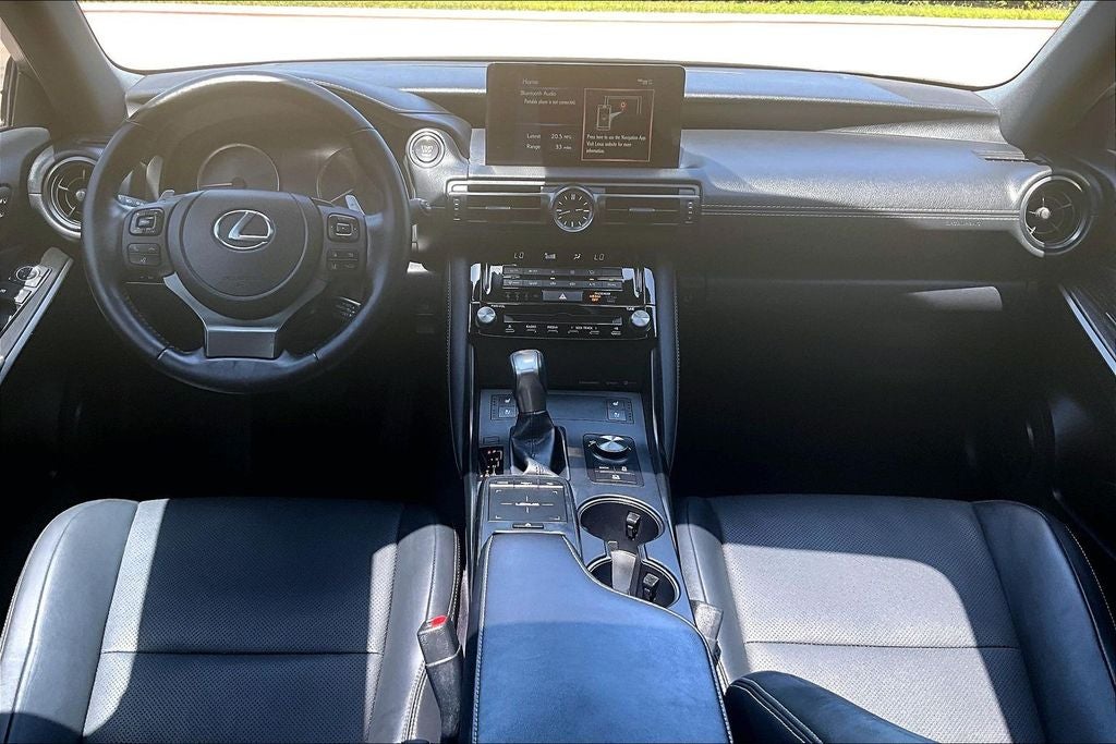 2023 Lexus IS 300