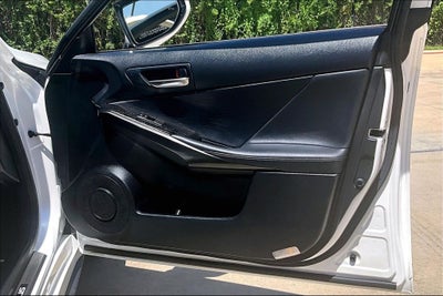 2023 Lexus IS 300