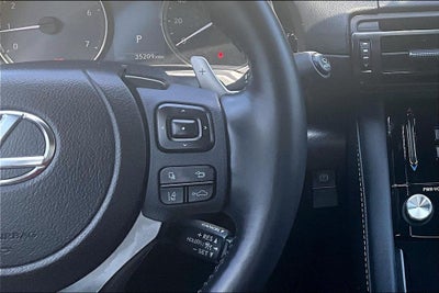 2023 Lexus IS 300