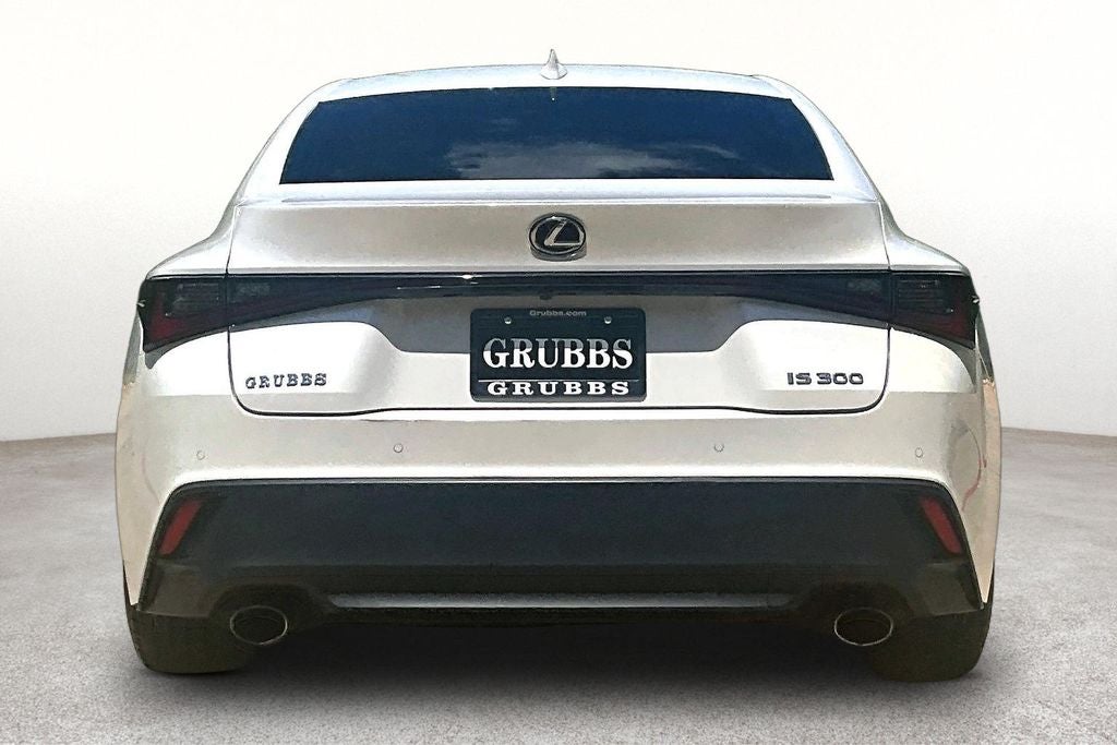 2023 Lexus IS 300