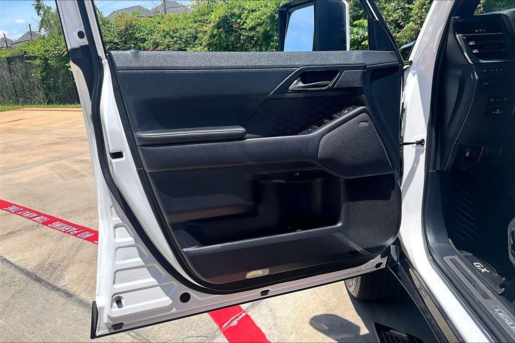 2025 Lexus GX 550 Luxury+