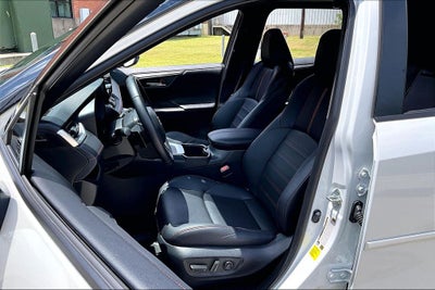 2024 Toyota RAV4 Prime XSE