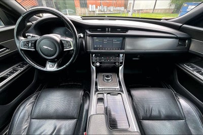 2018 Jaguar XF S