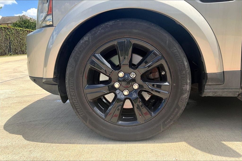 2015 Land Rover LR4 Base
