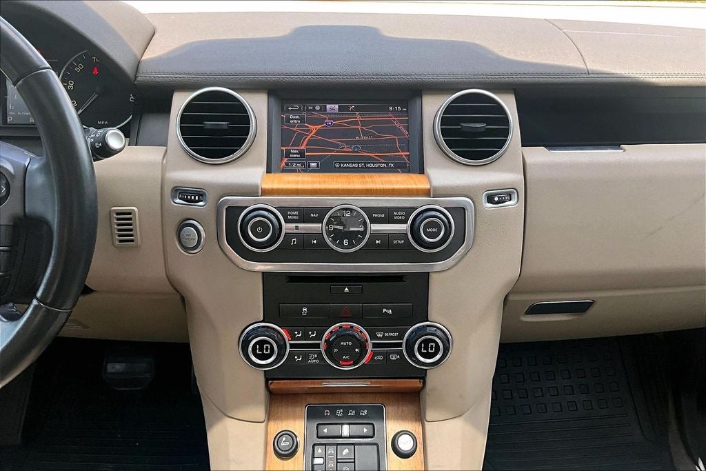2015 Land Rover LR4 Base